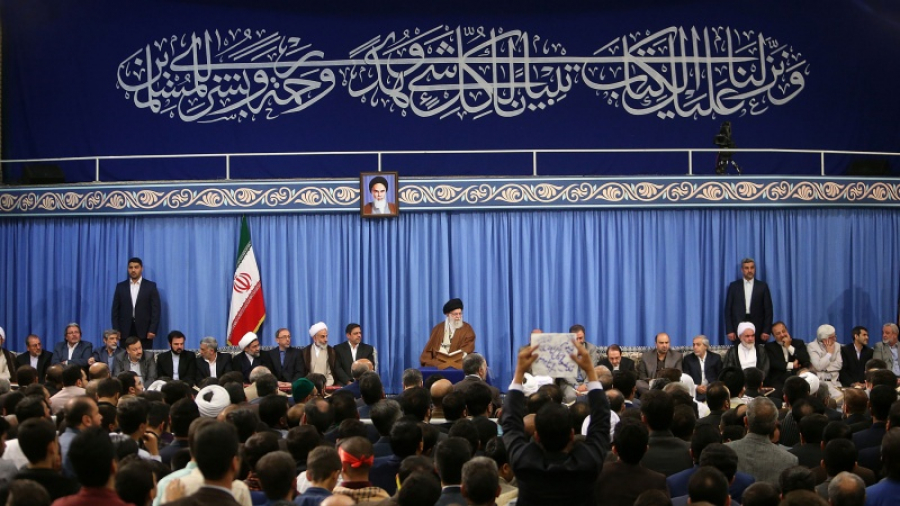 ایرانی عوام کی غیر معمولی پیشرفت قرآن کریم پر عمل اور استقامت کا نتیجہ: رہبر انقلاب اسلامی