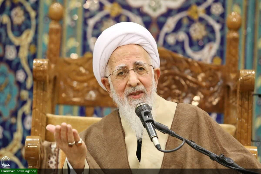 پاپ کی توہین پر آیت اللہ العظمیٰ جوادی آملی کا سخت ردعمل