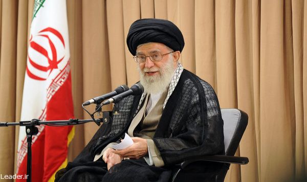 امریکی ناقابل اعتماد اور غیر منطقی ہیں - رہبر انقلاب اسلامی