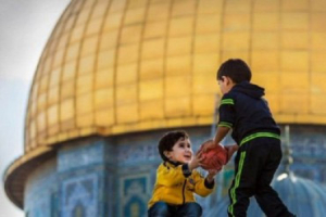 صھیونی عدالتی حکم پر؛ مسجدالاقصی میں فلسطینی بچوں کے کھیلنے کودنے پر پابندی عائد