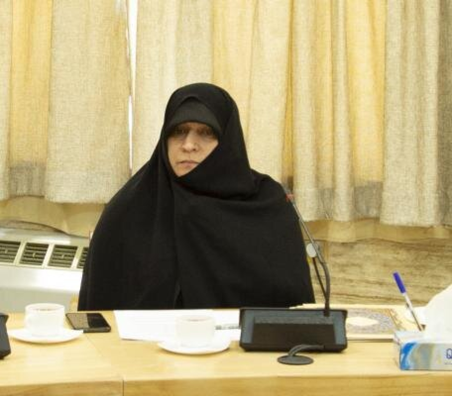 استادِ جامعہ الزہراء محترمہ شریعت ناصری کی حوزہ نیوز سے گفتگو: حضرت زینب؛ ظلم کے خلاف جہادِ تبیین کی اعلٰی نمونہ ہیں