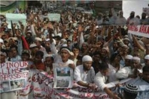 بنگلہ دیش، تھائی لینڈ، ملائیشیا اور انڈونیشیا میں روہنگیا مسلمانوں کی حمایت میں مظاہرہ