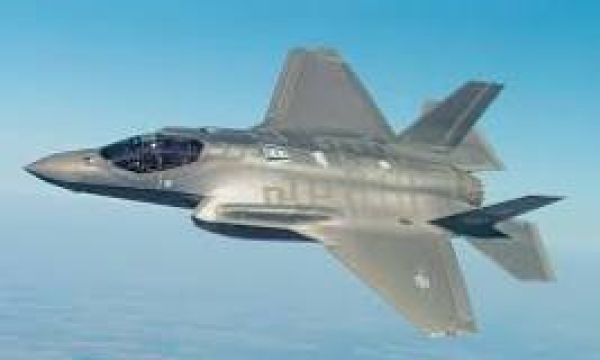 ہم نے امریکی فوجی طاقت اور غرور کی علامت ایف 35 کو نشانہ بنایا، اسپیکر ایرانی پارلیمنٹ