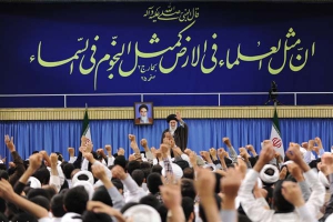 رہبر انقلاب اسلامی سے حوزہ ہائے علمیہ تہران کے مدیران، اساتذہ اور طالبعلموں کی ملاقات