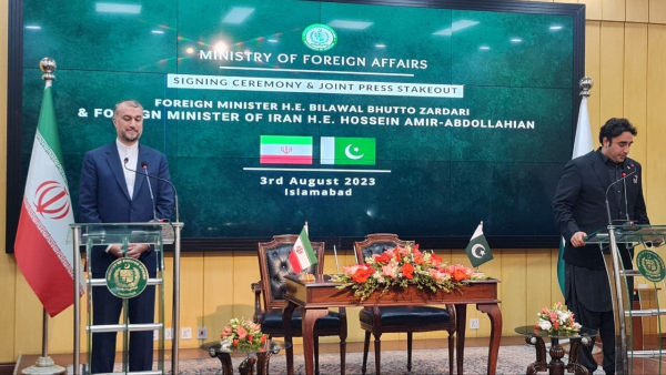 ہمالیہ کی بلندی کو چھوتے ایران_ پاکستان کے تعلقات
