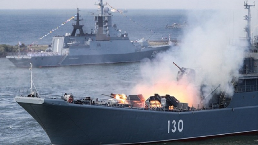 ایران، روس اور چین کی خلیج فارس میں فوجی مشقیں