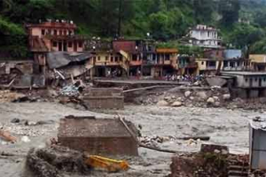 آدھا ہندوستان سیلاب کی لپیٹ میں