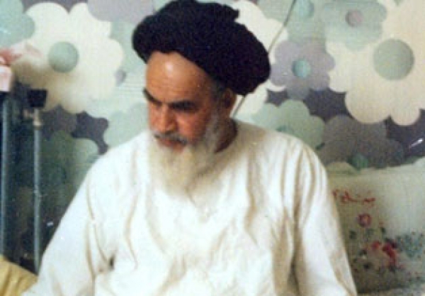امام خمینی(رہ) تاریخ معاصر کے مرد مجاہد