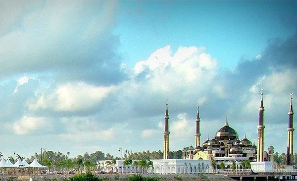 ملیشیا کی کرسٹل مسجد