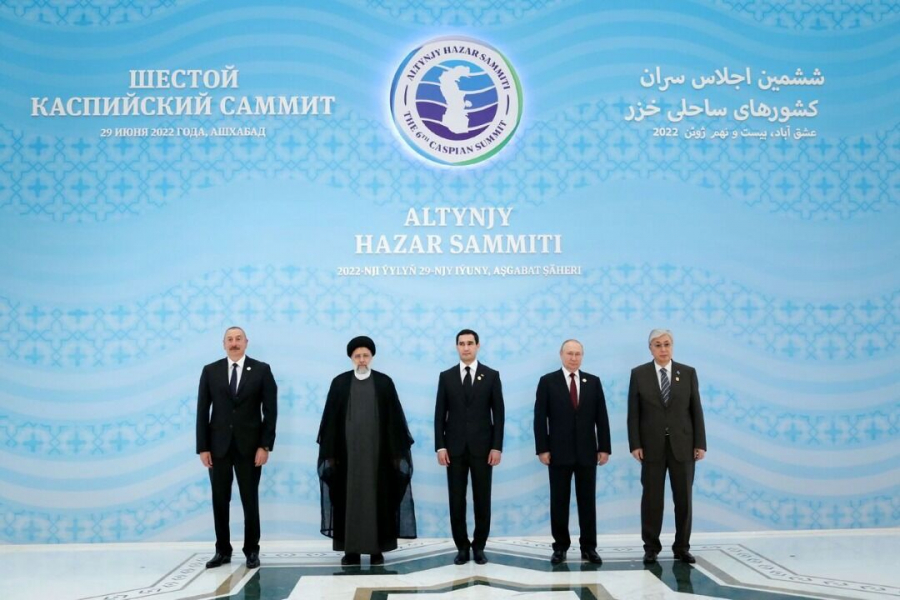 بحیرہ کیسپین علاقے کا "امن اور دوستی" علاقے کے طور پر تحفظ کریں: ایرانی صدر
