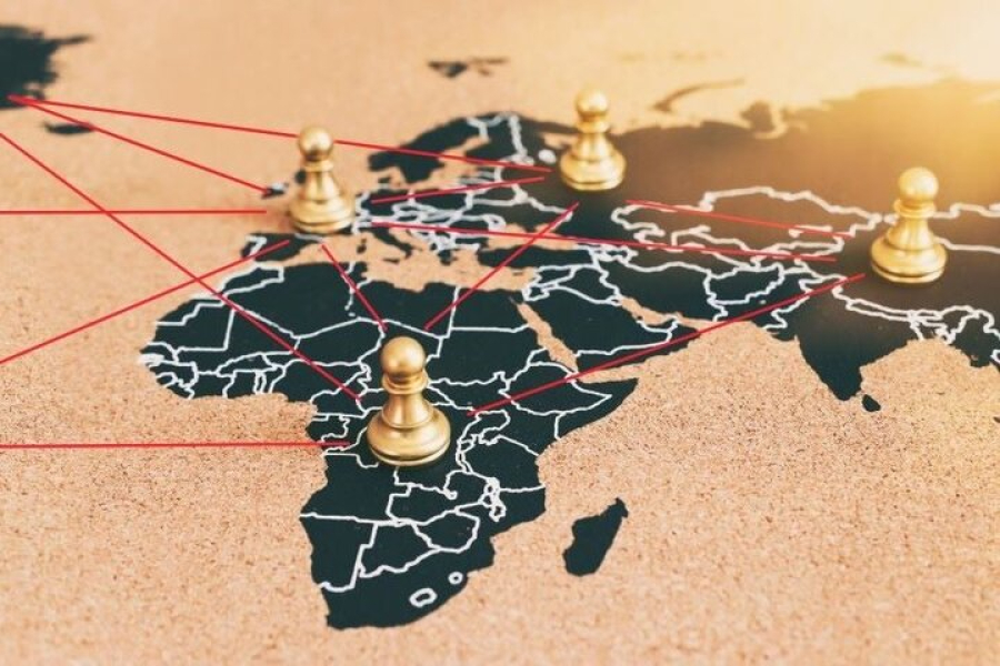 مغربی بالادستی والا یک قطبی نظام کا خاتمہ، کثیرالجہتی نظام کا دور شروع