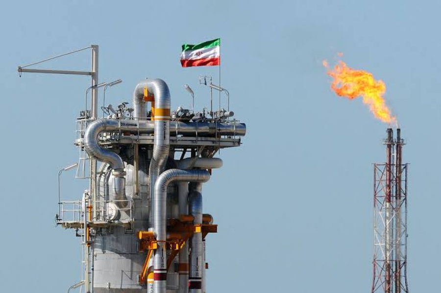 غیر انسانی پابندیوں کے باوجود ایران کی تیل برآمدات میں ریکارڈ اضافہ