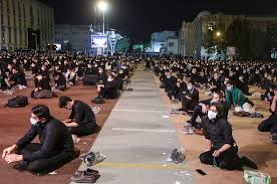 مجلس حسین برکت اور رحمت کا ذریعہ ہے، اسے کورونا پھیلانے کا ذریعہ نہ بننے دیں، رہبر انقلاب اسلامی