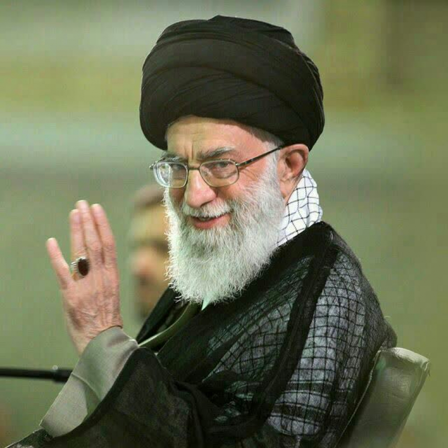 ایرانی قوم کا قطعی آپشن استقامت اور پائداری/ جنگ نہیں ہوگی/ مذاکرات زہر ہیں